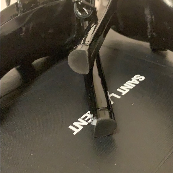 SAINT LAURENT YSL AMY KNOT Black Patent Heels - Picture 8 of 9